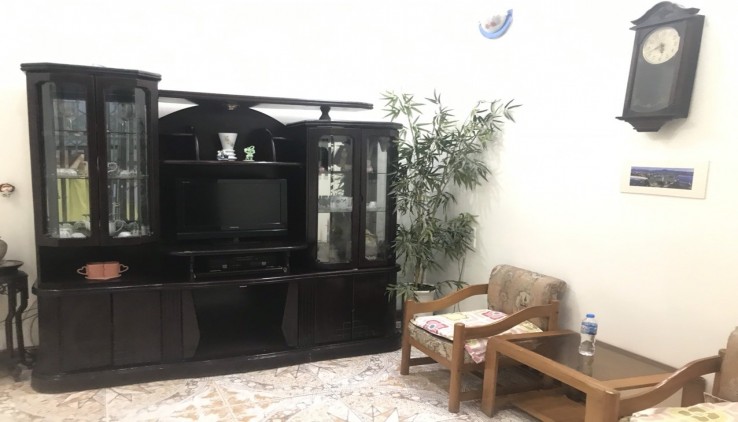 Cho thuê nhà nguyên căn ngõ Thịnh Quang, Tây Sơn, đống đa - ngay ngã tư sở, 10 triệu, 4 ngủ